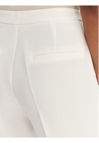 Marciano Guess Spodnie materiałowe 6RGB02 7357A Écru Regular Fit. Kolor: kremowy. Materiał: syntetyk #3