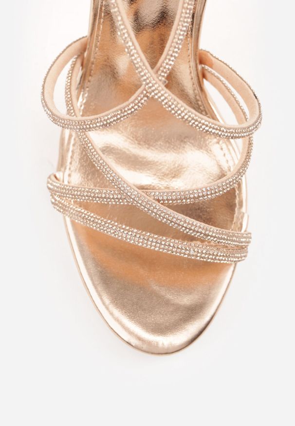 Born2be - Szampańskie Sandały Vices na Szpilce z Cyrkoniami Deviore. Zapięcie: sprzączka. Kolor: złoty. Wzór: aplikacja. Obcas: na szpilce. Styl: elegancki, klasyczny, wizytowy