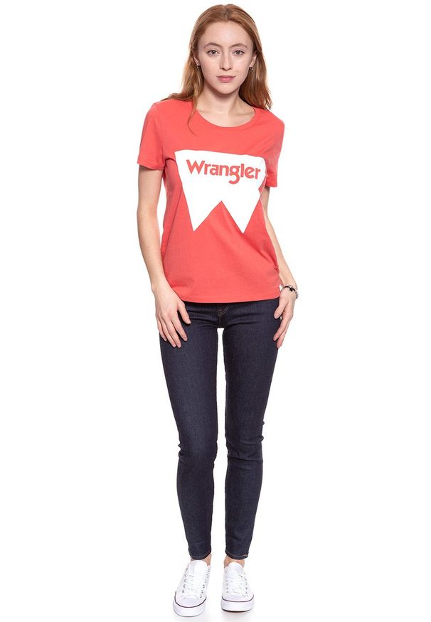 Wrangler - WRANGLER T SHIRT DAMSKI FESTIVAL TEE SPICED CORAL W7016EV6Y 112130891. Wzór: nadruk