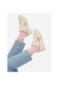Sneakersy Reebok. Kolor: kremowy #1
