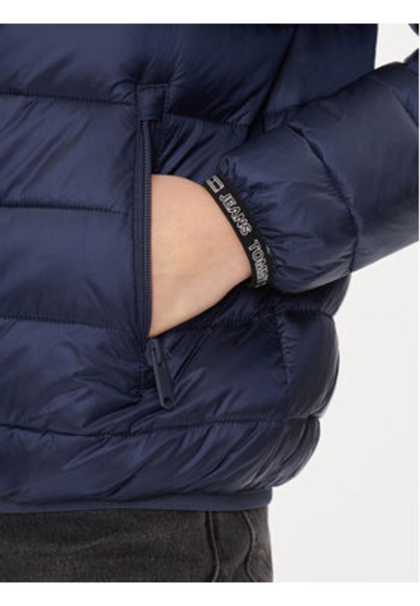 Tommy Jeans Kurtka zimowa Quilted DW0DW09350 Granatowy Regular Fit. Kolor: niebieski. Materiał: syntetyk. Sezon: zima