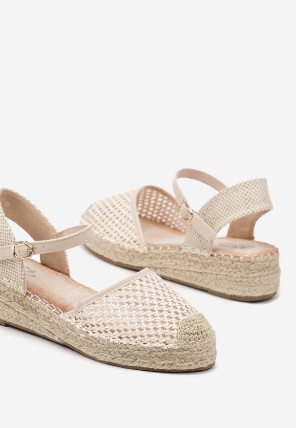 Renee - Beżowe Espadryle Siateczkowe na Podeszwie z Plecionki Alianara. Kolor: beżowy. Materiał: materiał