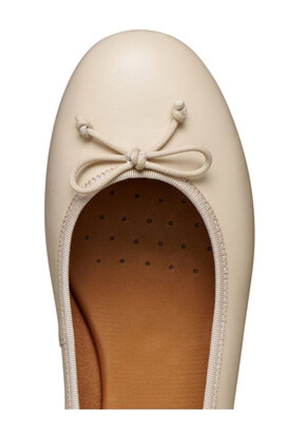 Geox Baleriny D New Palmaria D654JF 0TU11 C1122 Beżowy. Kolor: beżowy. Materiał: skóra