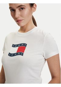 Tommy Jeans T-Shirt DW0DW22781 Écru Regular Fit. Kolor: kremowy. Materiał: bawełna #4