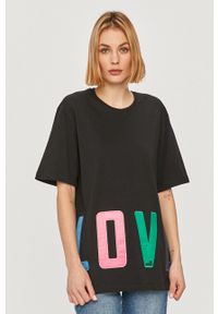Love Moschino - T-shirt. Kolor: czarny. Wzór: aplikacja