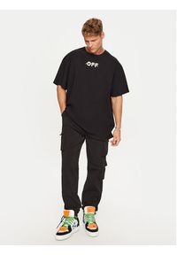 OFF-WHITE - Off-White T-Shirt OMAA038F22JER0071001 Czarny Regular Fit. Kolor: czarny. Materiał: bawełna