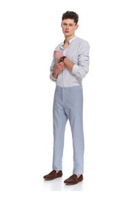 TOP SECRET - Spodnie długie męskie regular, chino. Okazja: na co dzień. Kolor: niebieski. Materiał: bawełna. Długość: długie. Styl: casual, sportowy #4