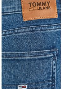Tommy Jeans - Jeansy Maddie. Kolor: niebieski. Materiał: tkanina, bawełna, denim, elastan #4