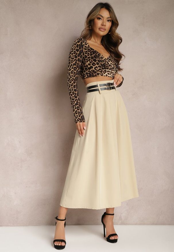 Renee - Jasnobeżowa Rozkloszowana Spódnica Plisowana z Dwoma Paskami z Klamrami Jaleara. Kolor: beżowy