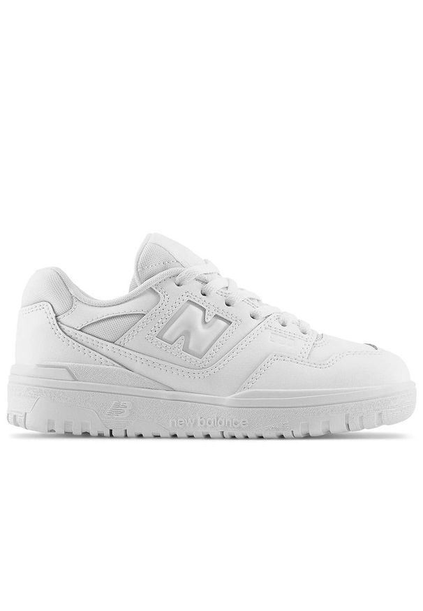Buty New Balance GSB550WW - białe. Okazja: na co dzień. Kolor: biały. Materiał: zamsz, materiał, syntetyk, guma. Szerokość cholewki: normalna. Sport: koszykówka