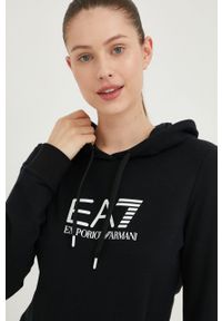 EA7 Emporio Armani Bluza 8NTM36.TJCQZ damska kolor czarny z kapturem gładka. Okazja: na co dzień. Typ kołnierza: kaptur. Kolor: czarny. Materiał: dzianina. Długość rękawa: długi rękaw. Długość: długie. Wzór: gładki. Styl: casual #2