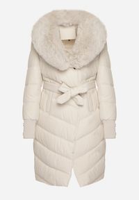 Born2be - Biała Elegancka Kurtka z Pikowanymi Przeszyciami i Futrzanym Kołnierzem Gallea. Okazja: na spacer, na co dzień. Kolor: biały. Materiał: futro. Sezon: zima. Styl: elegancki #4
