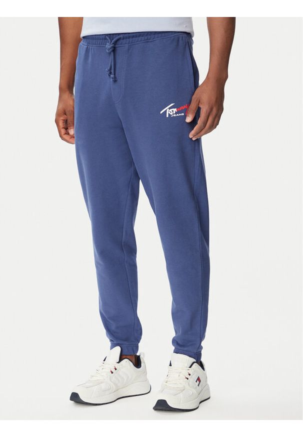 Tommy Jeans Spodnie dresowe DM0DM23903 Niebieski Regular Fit. Kolor: niebieski. Materiał: bawełna
