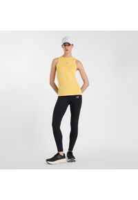 Koszulka damska New Balance WT51252CEE – żółta. Kolor: żółty. Materiał: tkanina, poliester, materiał #4