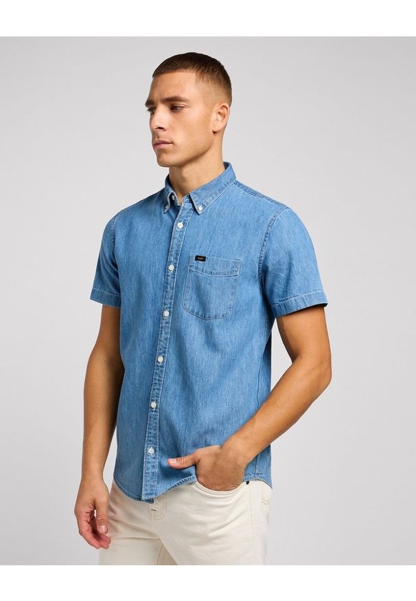 Lee - LEE BUTTON DOWN SS MĘSKA KOSZULA SHASTA BLUE 112349963 L886015637. Typ kołnierza: button down