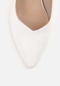 Renee - Białe Sandały Vices na Słupku Slingback ze Skórzaną Wkładką Ciaravien. Okazja: na co dzień. Zapięcie: sprzączka. Kolor: biały. Materiał: skóra. Obcas: na słupku. Styl: elegancki, klasyczny, casual #2