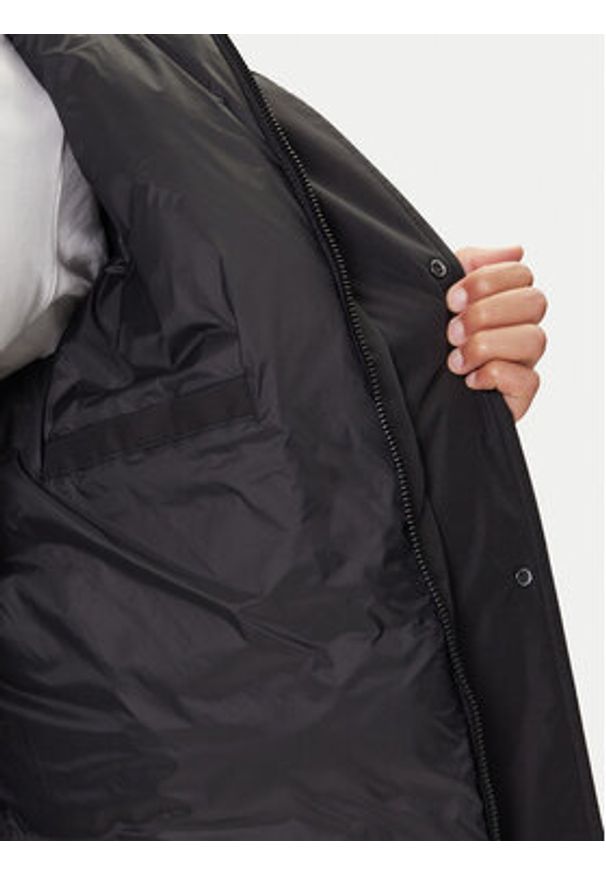 BOSS Kurtka zimowa Osiass1 50547078 Czarny Relaxed Fit. Kolor: czarny. Materiał: syntetyk. Sezon: zima