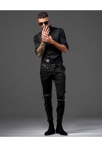 GUNS & TUXEDOS - Czarna koszula z suwakami Dandy Rocker 2. Okazja: na co dzień. Typ kołnierza: kołnierzyk klasyczny. Kolor: czarny. Materiał: jeans, tkanina. Styl: casual, klasyczny, rockowy #4