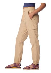 columbia - Damskie spodnie turystyczne Columbia Boundless Trek Pleated. Kolor: beżowy. Materiał: nylon, elastan. Sezon: zima. Sport: narciarstwo