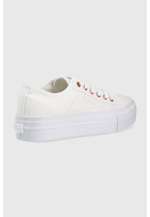Lee Cooper tenisówki damskie kolor biały. Nosek buta: okrągły. Zapięcie: sznurówki. Kolor: biały. Materiał: guma. Obcas: na platformie