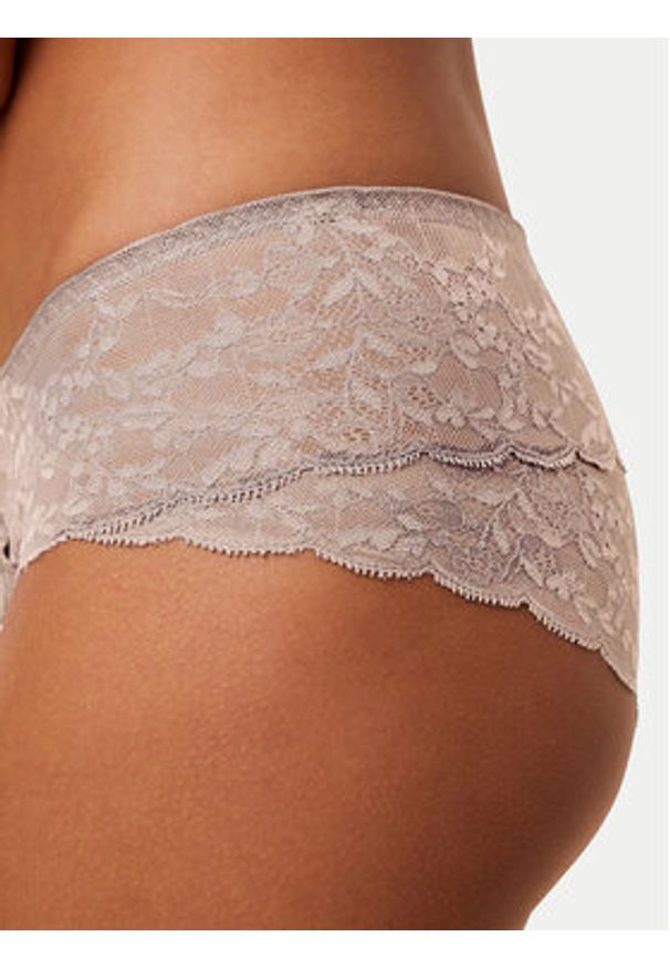 Triumph Bokserki Sensual Spotlight 10219846 Beżowy. Kolor: beżowy. Materiał: syntetyk