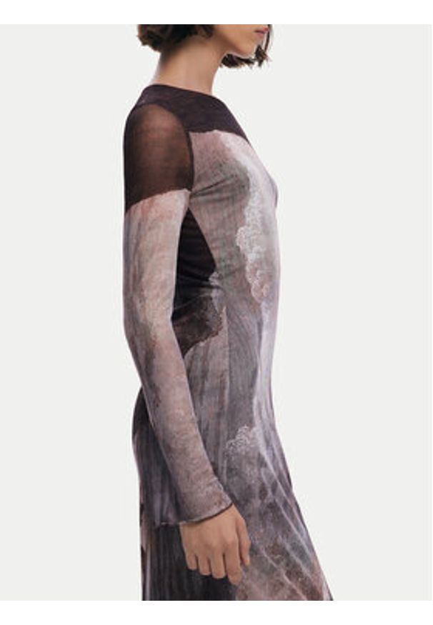 Desigual Sukienka codzienna Abyss Lacroix 25WWVK01 Brązowy Slim Fit. Okazja: na co dzień. Kolor: brązowy. Materiał: syntetyk. Typ sukienki: proste. Styl: casual