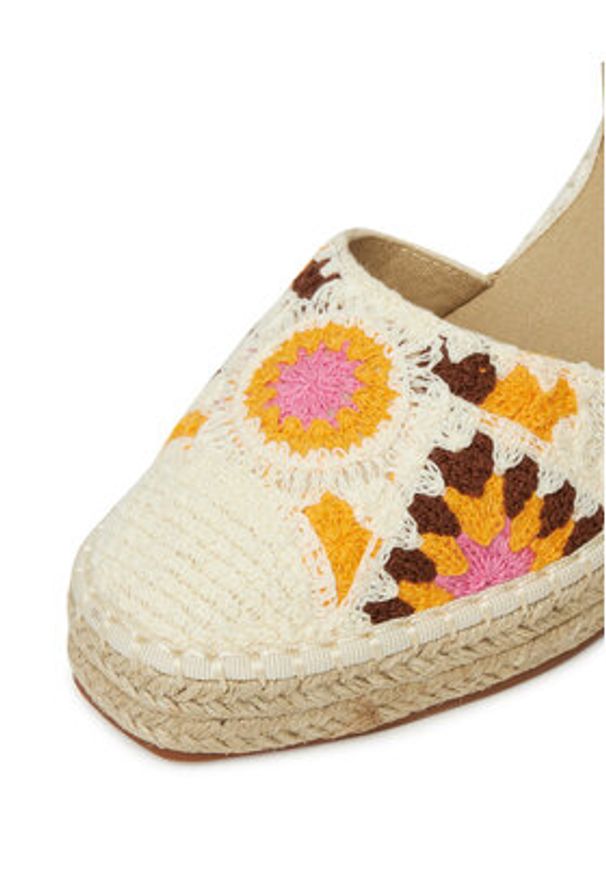 DeeZee Espadryle XF-310-03 Beżowy. Kolor: beżowy. Materiał: materiał