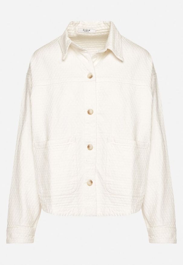 Born2be - Biała Kurtka Koszulowa z Tłoczonego Materiału z Bawełny z Kieszeniami Janlira. Okazja: na co dzień. Kolor: biały. Materiał: bawełna, materiał. Długość rękawa: długi rękaw. Długość: długie. Styl: casual, elegancki, klasyczny