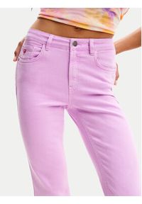 Desigual Jeansy Creta 24SWDD19 Różowy Flare Fit. Kolor: różowy