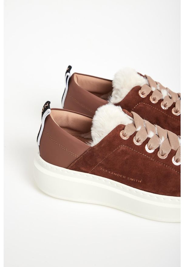 Alexander Smith - Sneakersy zamszowe Wembley ALEXANDER SMITH. Materiał: zamsz