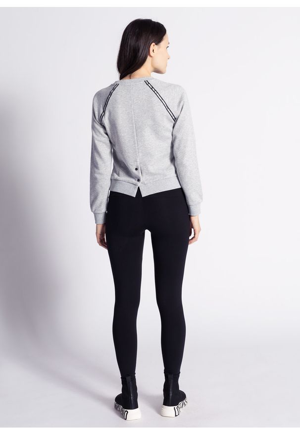 Bluza damska Armani Exchange (3KYM80 YJE5Z 3911). Kolor: szary. Styl: sportowy
