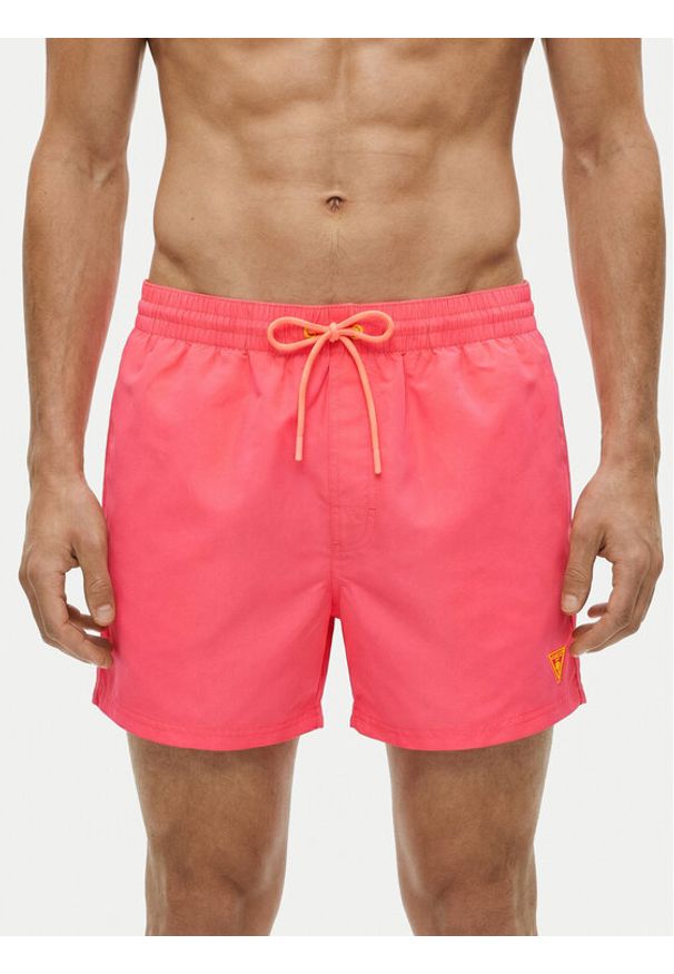 Guess Szorty kąpielowe F6GT25 WG282 SHORT Różowy Regular Fit. Kolor: różowy. Materiał: syntetyk