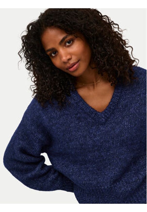 Kaffe Sweter Trina 10508973 Niebieski Loose Fit. Kolor: niebieski. Materiał: syntetyk