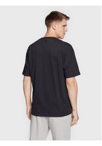 OCAY T-Shirt 22-311002 Czarny Regular Fit. Kolor: czarny. Materiał: bawełna