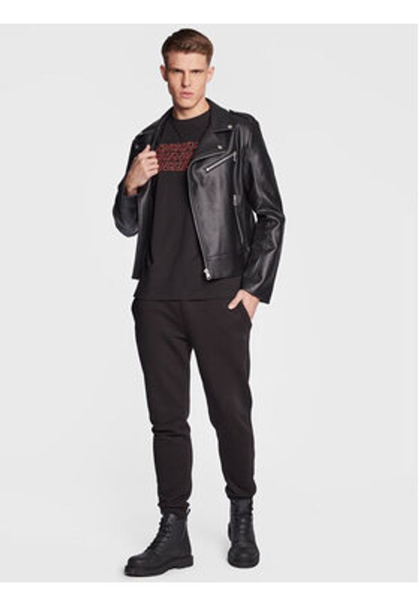 John Richmond T-Shirt UMP23018TS Czarny Regular Fit. Kolor: czarny. Materiał: bawełna