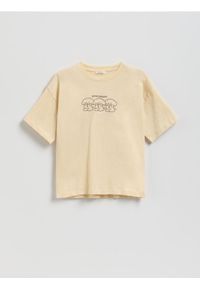 Reserved - T-shirt z haftem Boffie & Poko - beżowy. Kolor: beżowy. Materiał: bawełna. Wzór: haft #1