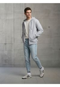 Sinsay - Rozpinana bluza z kapturem - szary. Typ kołnierza: kaptur. Kolor: szary