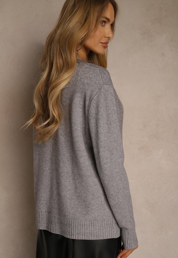 Renee - Szary Kardigan z Bawełną i Tłoczonym Wzorem Reisina. Okazja: na co dzień. Kolor: szary. Materiał: bawełna. Styl: casual, elegancki