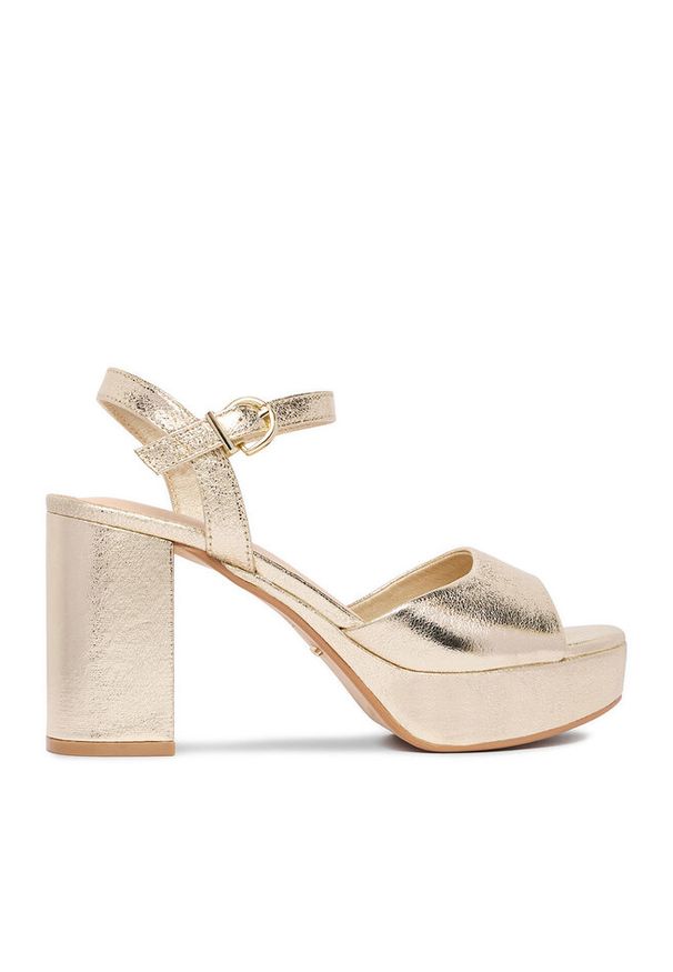 Sandały DeeZee. Kolor: złoty