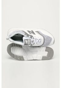New Balance - Buty CM997HFK. Nosek buta: okrągły. Zapięcie: sznurówki. Kolor: biały. Materiał: syntetyk, materiał, skóra, guma. Szerokość cholewki: normalna #4