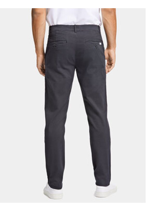Lindbergh Chinosy 30-005044 Czarny Slim Fit. Kolor: czarny. Materiał: bawełna