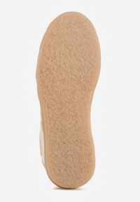 Renee - Beżowe Skórzane Sneakersy Typu Tenisówki Ozdobione Paskami Brethanthei. Okazja: na co dzień. Zapięcie: pasek. Kolor: beżowy. Materiał: skóra. Wzór: aplikacja #9