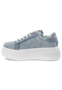 Niebieskie Sneakersy Karl Lagerfeld Modne Obuwie Damskie. Zapięcie: sznurówki. Kolor: niebieski. Materiał: materiał, denim, jeans. Szerokość cholewki: normalna. Wzór: aplikacja. Styl: klasyczny, elegancki #6