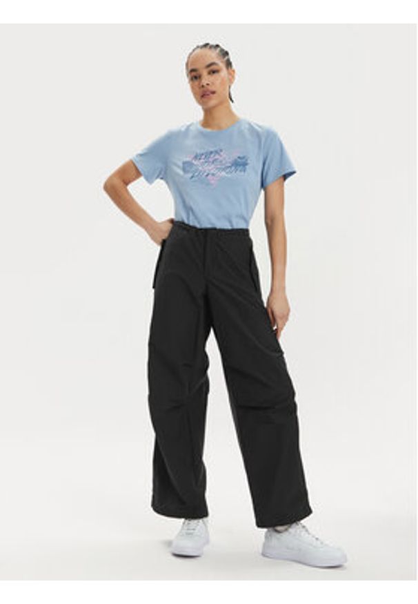 The North Face Koszulka techniczna Foundation Traces NF0A882U Niebieski Regular Fit. Kolor: niebieski. Materiał: bawełna