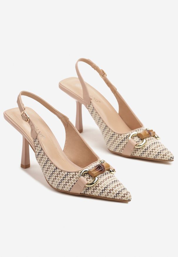 Renee - Beżowe Plecione Sandały Szpilki Typu Slingback Ozdobione Klamrą Avenis. Okazja: na spotkanie biznesowe, do pracy. Zapięcie: klamry. Kolor: beżowy. Materiał: jeans. Wzór: aplikacja. Obcas: na szpilce. Styl: biznesowy, elegancki. Wysokość obcasa: średni
