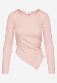 Born2be - Różowa Bluzka o Asymetrycznym Kroju Tatiletia. Okazja: na co dzień. Kolor: różowy. Wzór: gładki. Styl: klasyczny, elegancki, casual #6