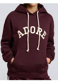 Sinsay - Bluza hoodie z napisem - czerwony. Kolor: czerwony. Wzór: napisy