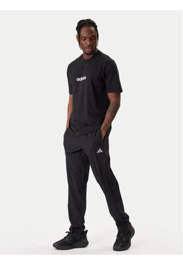 Adidas - adidas T-Shirt Essentials Linear JE8993 Czarny Regular Fit. Kolor: czarny. Materiał: bawełna