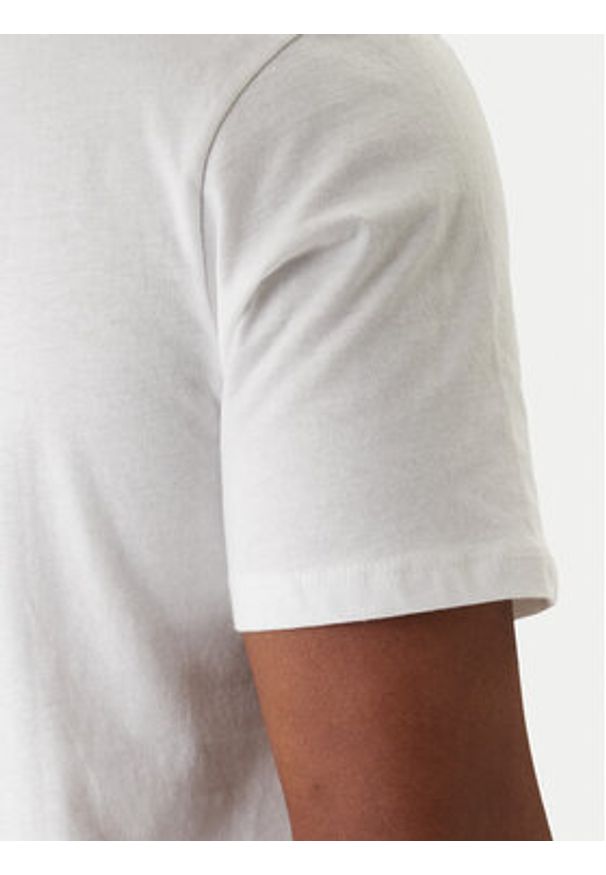 Jack & Jones T-Shirt Jjrain Tee Ss Crew Neck 12288097 Biały Regular Fit. Kolor: biały. Materiał: bawełna