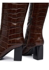 Guess Kozaki FLFPER LEP11 Brązowy. Kolor: brązowy. Materiał: skóra #2